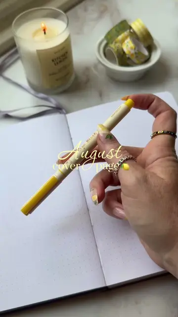 It’s August season ☀️ 🍋 💛 #journalwithme #journalsetup #journalideas #augustbu