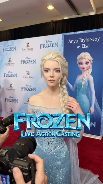 Frozen Live On The Red Carpet! ❄️ #pixverse #pixverseai #disneyfrozen #disney #r