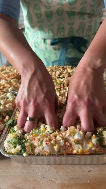 Elote Corn Sourdough Focaccia 🌽 I love making focaccia, the possibilities are e