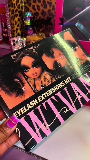 The fluffiest lashes on TikTok! 🔥🤩😍 The packaging is teaaa  @Wtvane #fluffyla