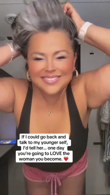 Well… older me has officially decided WE JIGGLE. WE SHAKE. WE HAVE FUN. 😂💃🏼 I