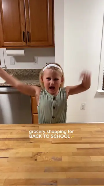 and now we’re ready to send our 1st grader back to school thanks to @DoorDash🖍️