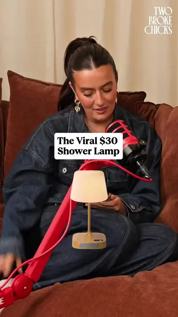 Genuinely OBSESSED with this $30 shower lamp 😩 #lamp #productrec #showerlamp #v