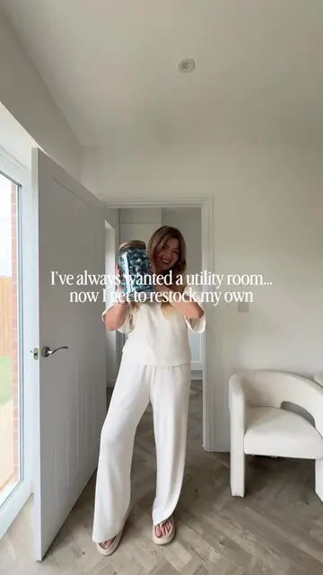 I’ve always dreamed of having a utility room, and now that we’re in our new buil