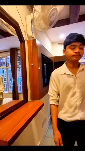 "बजेट‑फ्रेन्डली रोम्यान्टिक स्टे: 1599 मात्र, ब्रेकफास्ट र 100% प्राइभेसी। ❤️ सी