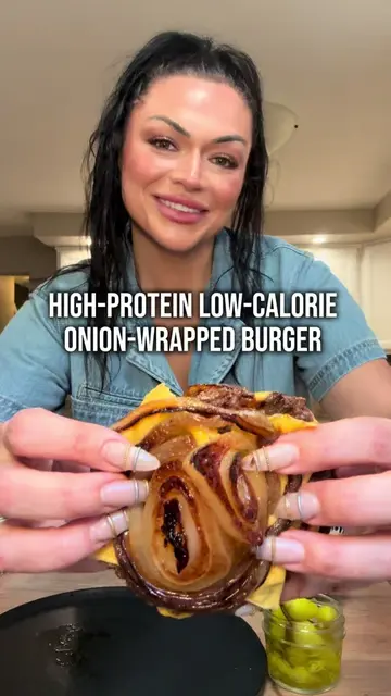 Possibly one of the BEST burgers I’ve ever made. 🤤🍔 Two cheesy smash patties w