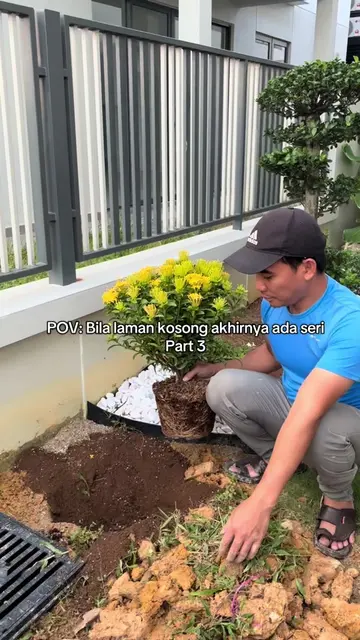 Sebab jejarum merah kami rasa macam dah biasa tengok. Jadi kami try cari color k