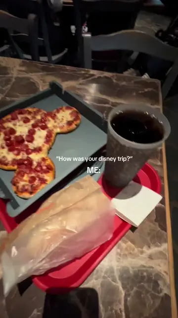 Disney food >>  #foryou #disneylandparis #disney #viraldisneyfoodspots 