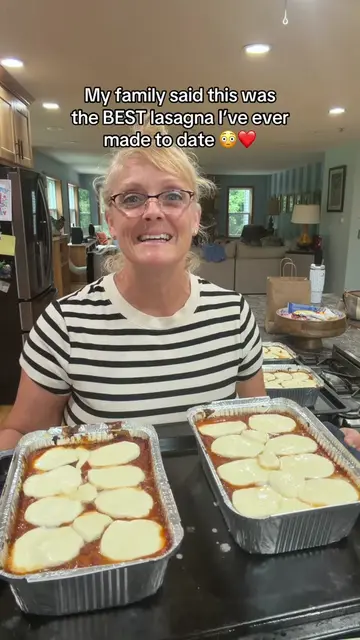 I made this ravioli lasagna for my family, and they told me it was the best lasa