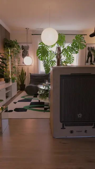 Who said a mini fridge can’t be part of the decor? 🧊 The Rocco fridge might be 