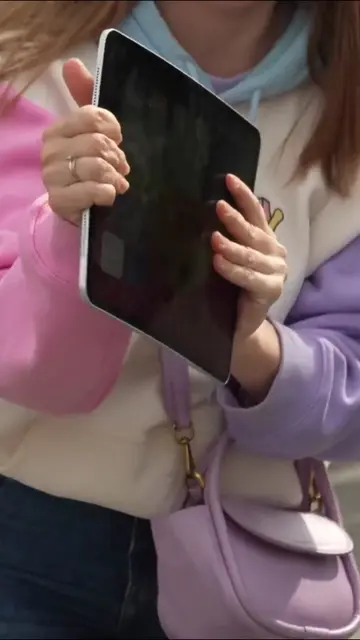 Пытаемся согнуть новый iPad Pro M4! Способен ли он на это? Смотри до конца, чтоб