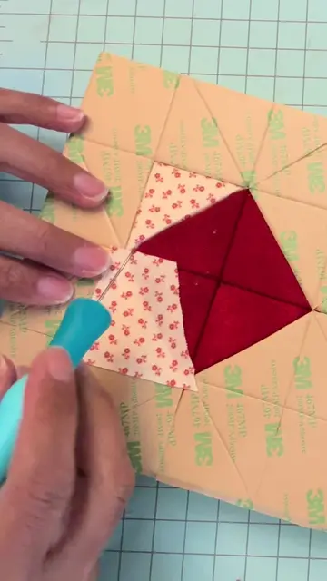 Kinusaiga Quilt Block work. #kinusaigaart #NoSewCraft #FabricArt 