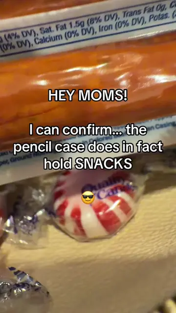 Who said you HAD to use this for pencils?? Mine holds the snacky snacks for my k