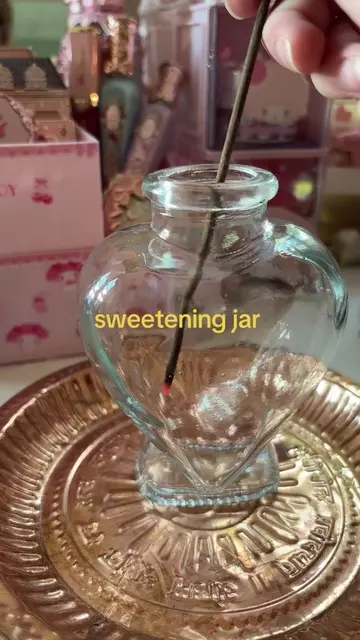 returning to my craft after a 2 year hiatus 🥹 #sweeteningjar #spelljar #witch 