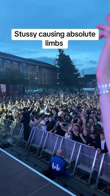 @Chris Stussy had that crowd going wild @FLY #chrisstussy #flyfestival #chrisstu