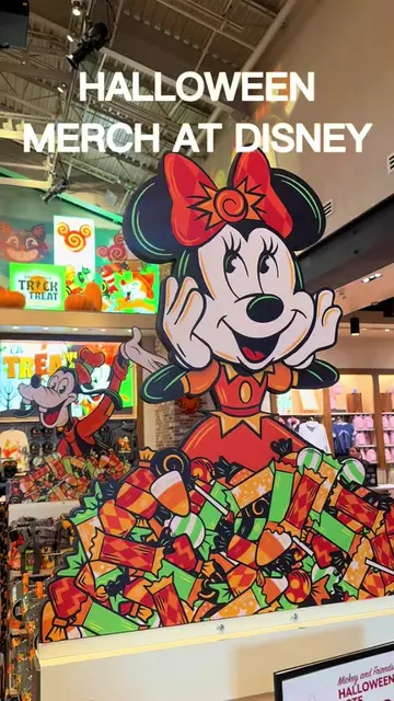 @Disney Parks dropped fire collections & i really do feel like there is somethin