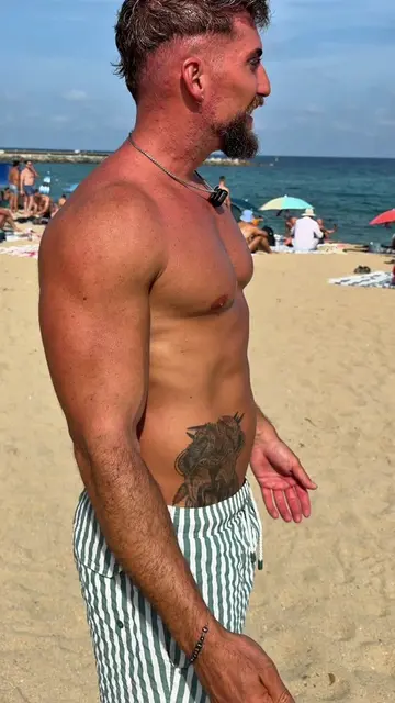POV:They unfollowed you on Instagram… 😭 #beach #flirt #interview #Lifestyle #ba