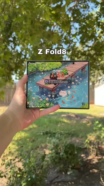 Z Flip8🩷 vs Z Fold8🩵Comparison (Screens in direct lighting ☀️) #Zfold8 #Zflip8