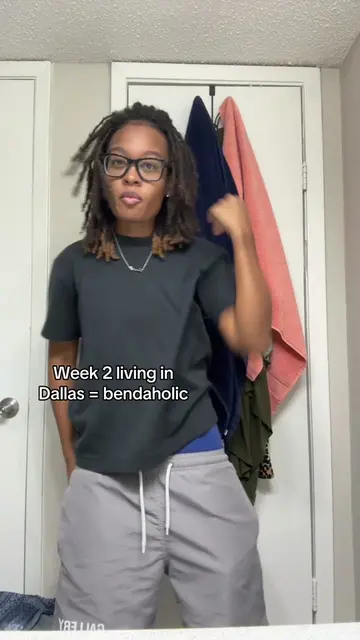 How we lookin 🕺🏽🥴 #bend #dallas #texas #rain2x #dancetrend 