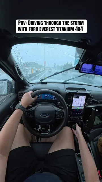 Pov: Driving through the storm with Ford Everest Titanium 4x4  #ford #fordeveres