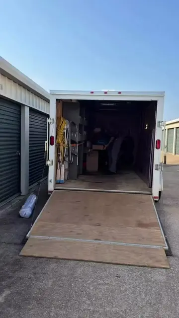 Behind the scenes of our very first Alabama install! 🎈✨🐘 Come behind the scene