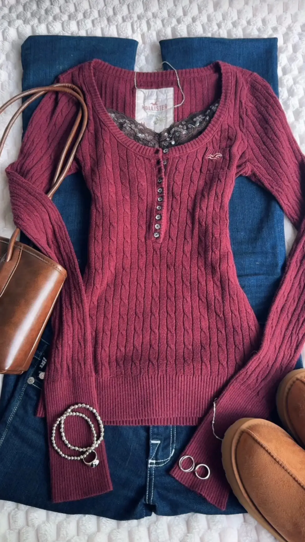 #falloutfits #outfitinspo #autumn #downtowngirl #fall @hollister 