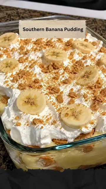 Southern Banana Pudding 😍 Full recipe is on my page — right under my profile pi