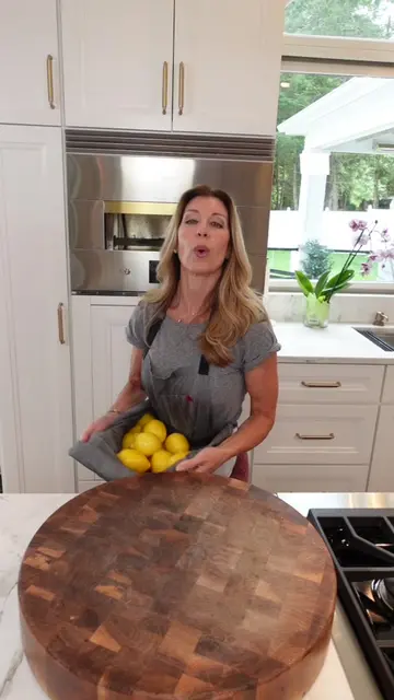 Limoncello + no waste. #cookingtips #EasyRecipe #tiktokrecipecontest #cookwithme