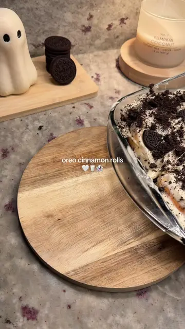 oreo cinnamon rolls 🤍🍪 so fluffy & soft omg recipe: dough ¾ cup warm milk (180