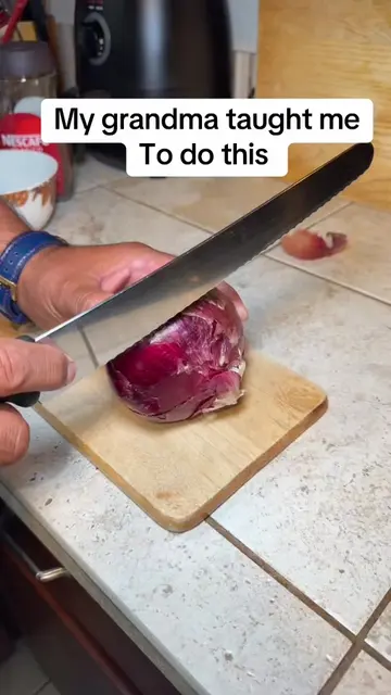 My grandma taught me to do his 😱 #tipsandtricks #lifehacks #CookingHacks #Kitch
