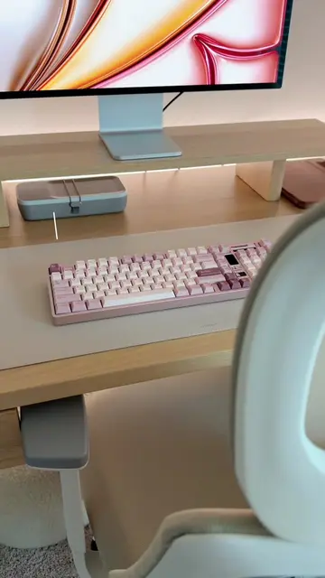 The QK100 MK2 is giving ✨premium keyboard perfection✨ 😭⌨️ From the mirror-finis