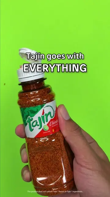WHERE MY TAJÍN® FANS AT?