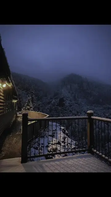 cold morning #moodboard #tumblr #wintermountains #resort #targetaudience 