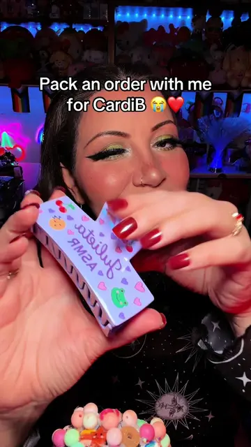 If it was you, thank you @Cardi B 😭😭😭 ilu #asmrcommunity #asmrjulieta #asmrvi