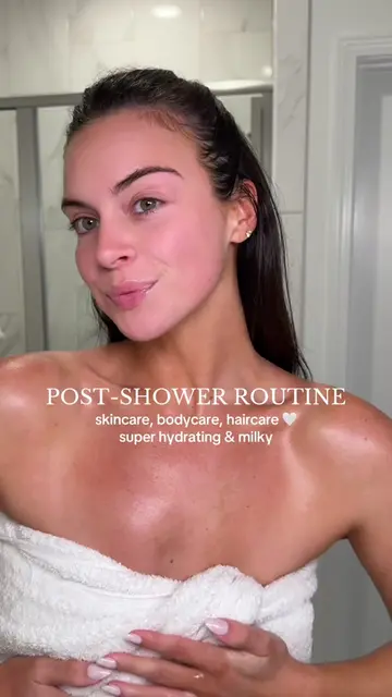 NOTHING feels better than a good post-shower routine 🤍 @Uni. @Fizz Skincare & F