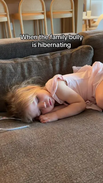 She’s so peaceful when she’s not bullying all of us 😂 #toddler #comedy #sister 