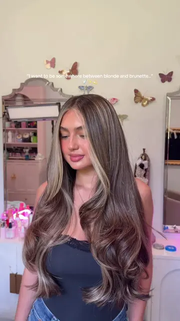 Warm beige blonde + my signature bouncy layers. The placement is meant to be sea