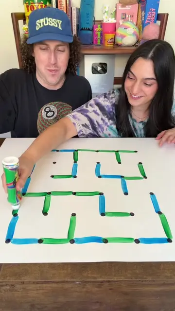 GRID WAR😈🏁 (Wave🌊 vs Tree🌲 edition) #GameNight #boardgames #games #couplesch