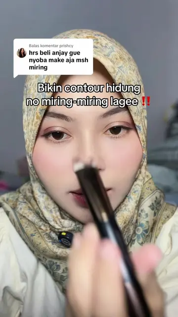 Membalas @prishcy semenjak ada brush ini gak pernah lagi miring ngecontour hidun