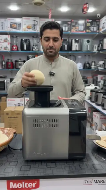 Automatic Titanium Roti Maker! 🫓✨Price: Rs. 16,000 🔥Order Link in Bio / DM us 