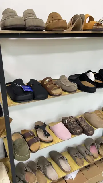 😂😂😂#birkenstocks #Birks #Clogs #factory #wholesaler 
