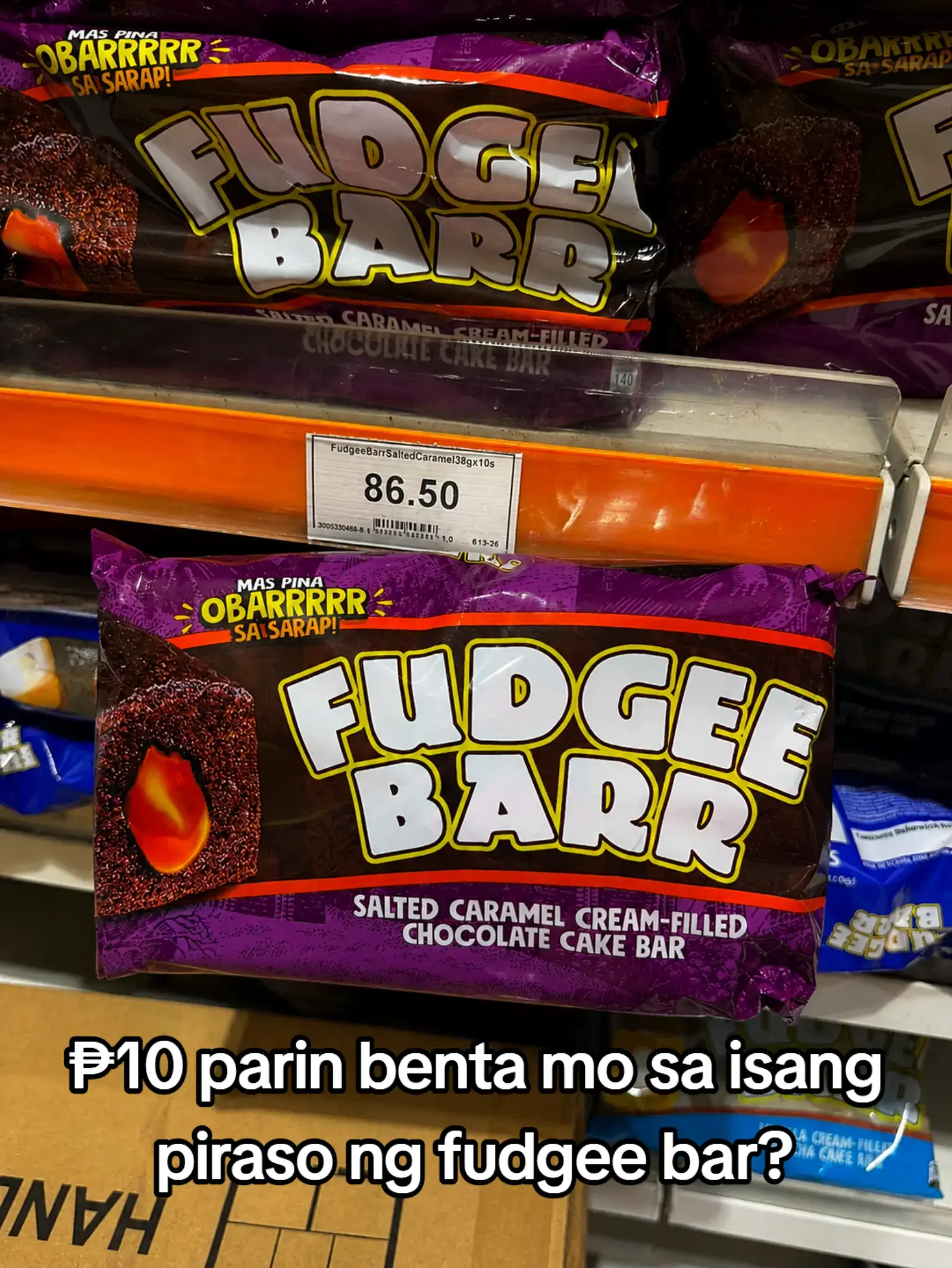 ₱10 pa rin ba benta mo sa Fudgee Barr? Manipis na masyado ang tubo mo riyan, bos