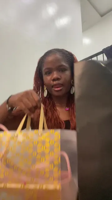 Unboxing??? #unboxing #phone #viral #Elonmuskwife 