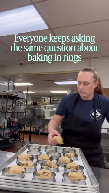 The secret to cookies that release cleanly from baking rings is all in the timin