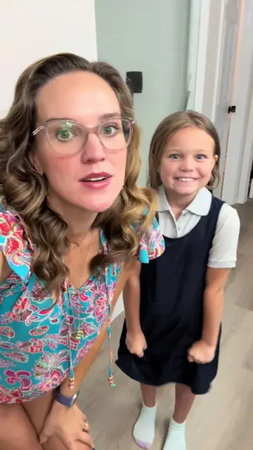 Back-to-school morning with our family of 8. 🎒☕️ Six kids. Four with disabiliti