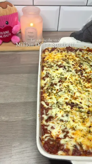 I made the viral million dollar spaghetti. It made a delicious homemade dinner �