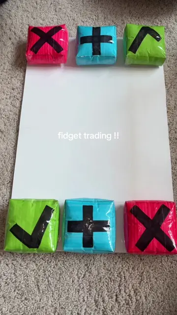 fidget trading with paper squishes! #blowthisupforme #papersquishy #fyp #viral #