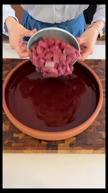 You can use a clay pot or a regular baking tray. If you want a quick alternative
