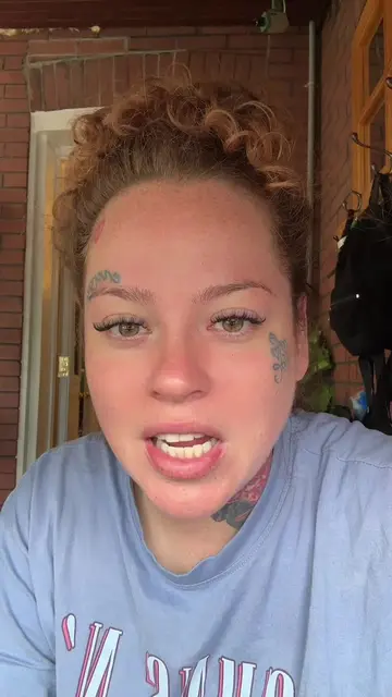 White woman asks black women how much they pay for braids 
