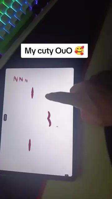 new interaction added to OuO cute pet App! #owo #ouo #cutepet #virtualpet #cuty 